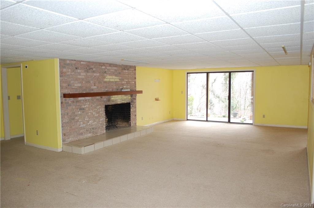865 Vineyard Road Tryon, NC 28782 - Photo 15 of 23 Gallery Image 15