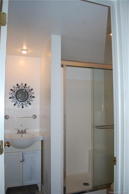 865 Vineyard Road Tryon, NC 28782 - Photo 20 of 23 Gallery Image 20