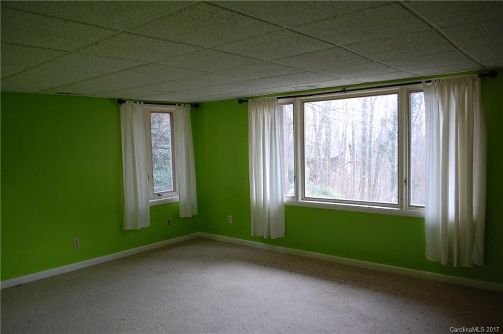 865 Vineyard Road Tryon, NC 28782 - Photo 21 of 23 Gallery Image 21
