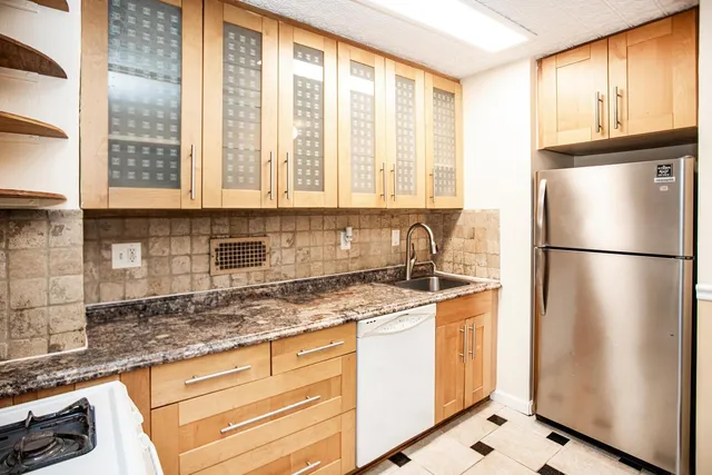 $325,000 | 201 St Pauls Avenue, Unit 4W, Jersey City, NJ 07306