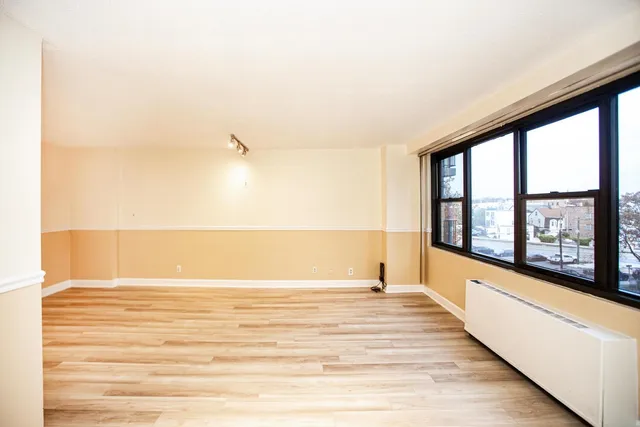 $325,000 | 201 St Pauls Avenue, Unit 4W, Jersey City, NJ 07306