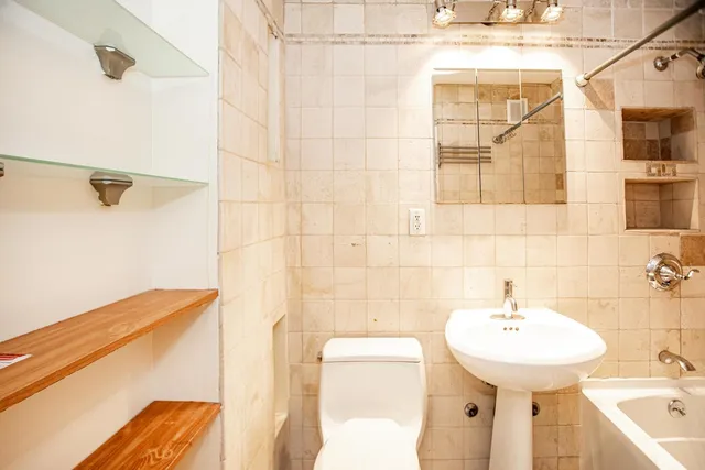 $325,000 | 201 St Pauls Avenue, Unit 4W, Jersey City, NJ 07306