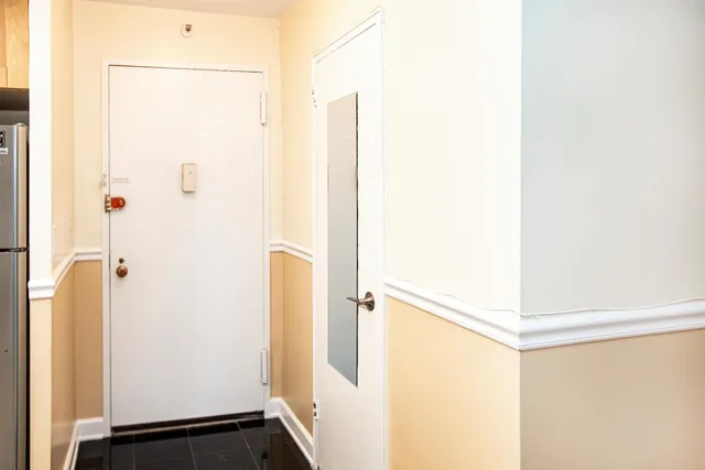 $325,000 | 201 St Pauls Avenue, Unit 4W, Jersey City, NJ 07306