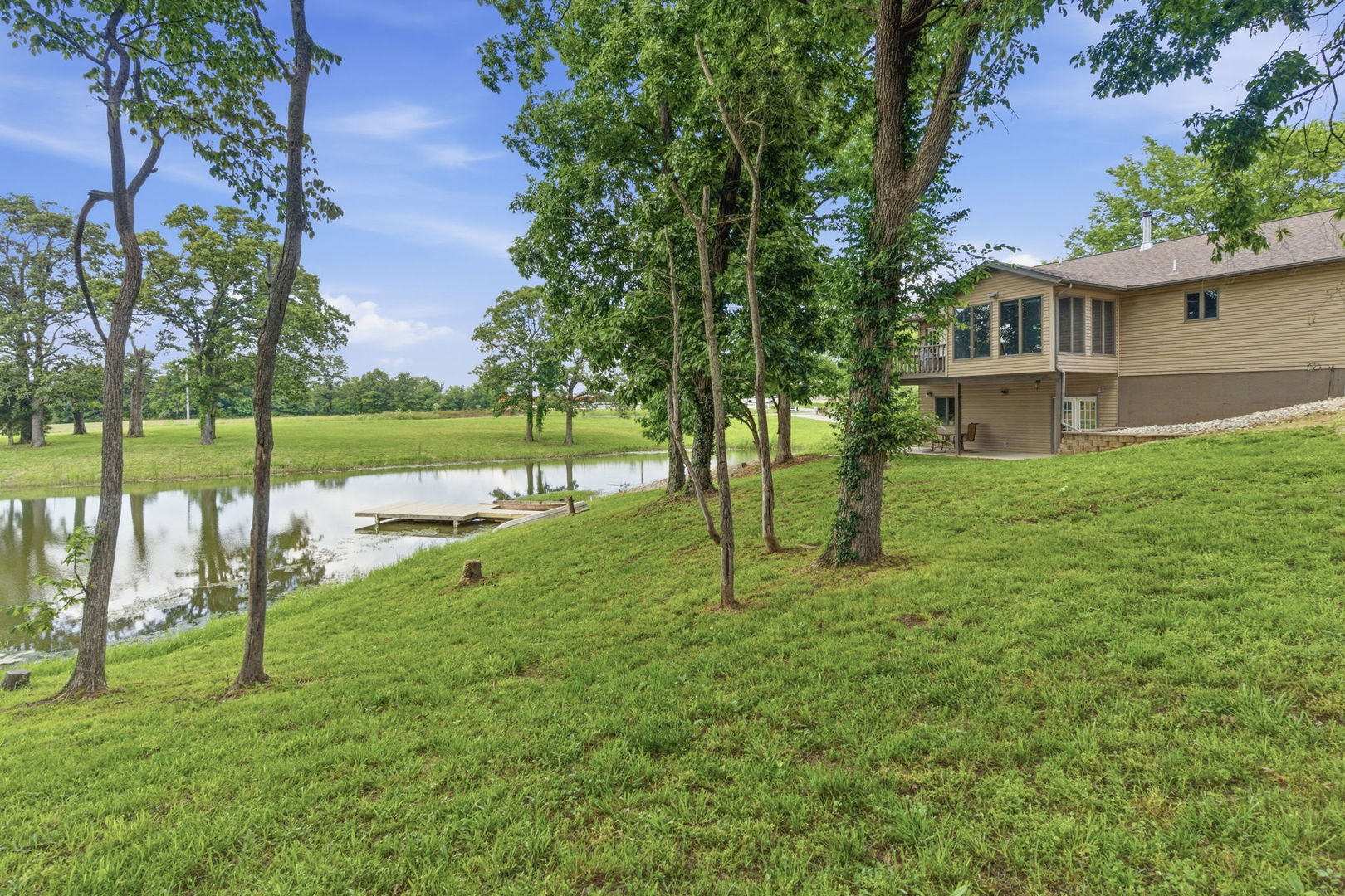 19485 Perry Road Pittsburg, IL 62974 - Photo 27 of 47