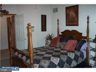 6 Brighton Road Westampton, NJ 08060 - Photo 7 of 12 Bedroom - Main