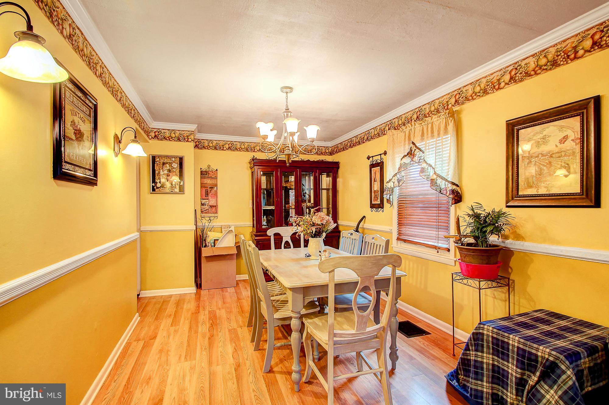 7611 Cedar Road Baltimore, MD 21222 - Photo 4 of 26 Dining Room