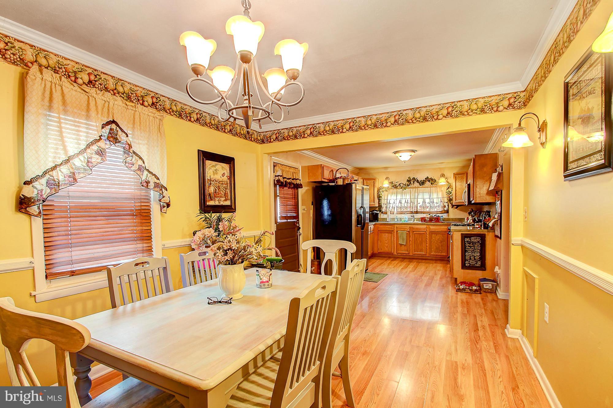 7611 Cedar Road Baltimore, MD 21222 - Photo 5 of 26 Dining Room