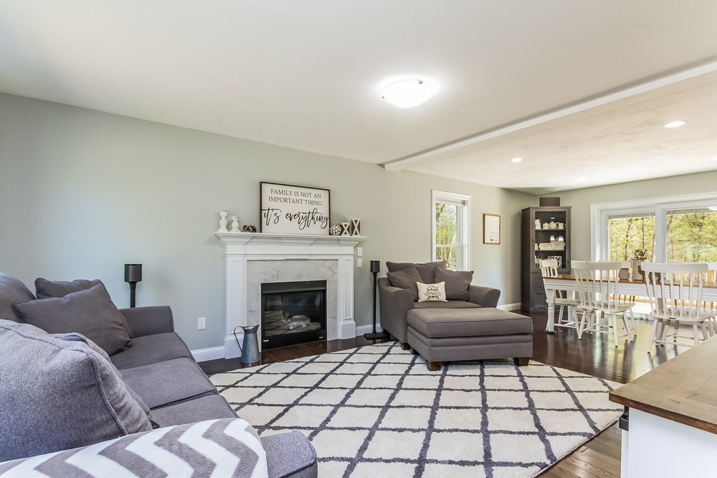 542 Old Dunstable Road Groton, MA 01450 - Photo 8 of 30 Gallery Image 8