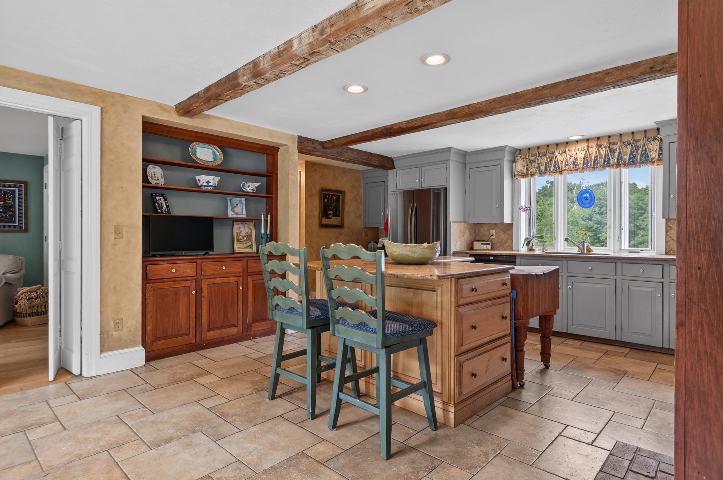428 Clark Hill Road New Boston, NH 03070 - Photo 16 of 34