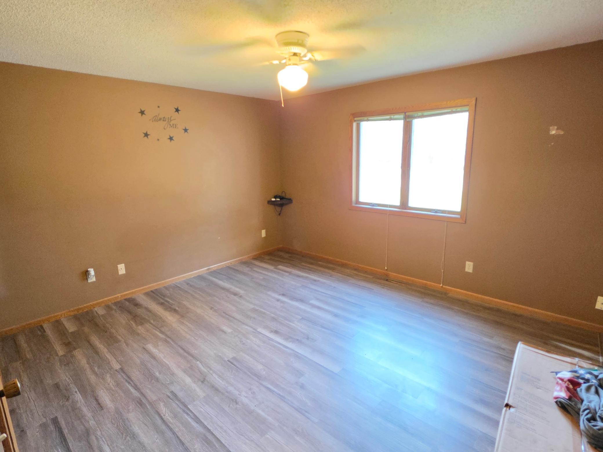 7532 7th Street North Princeton, MN 55371 - Photo 8 of 22