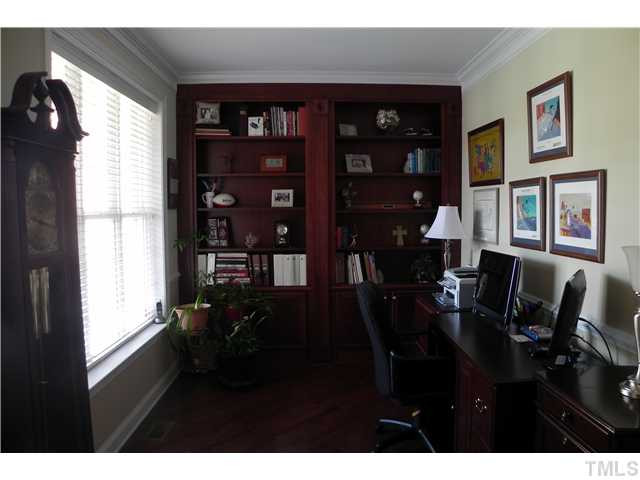 11575 Auldbury Way Raleigh, NC 27617 - Photo 4 of 23 Photo 4