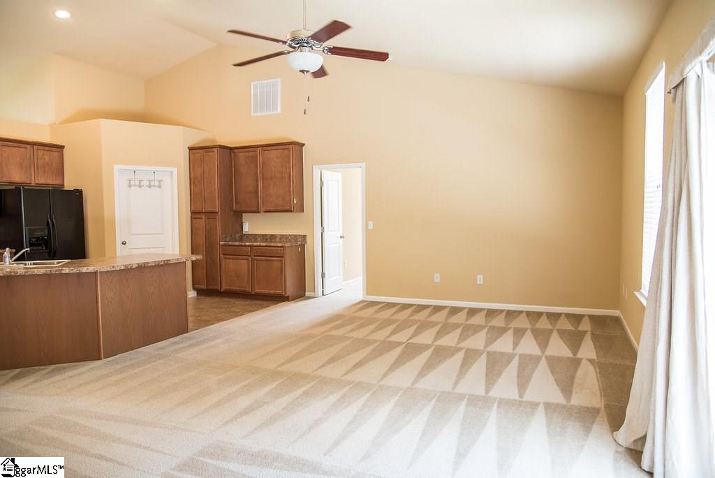 112 Bascom Court Greer, SC 29650 - Photo 11 of 26 Gallery Image 11