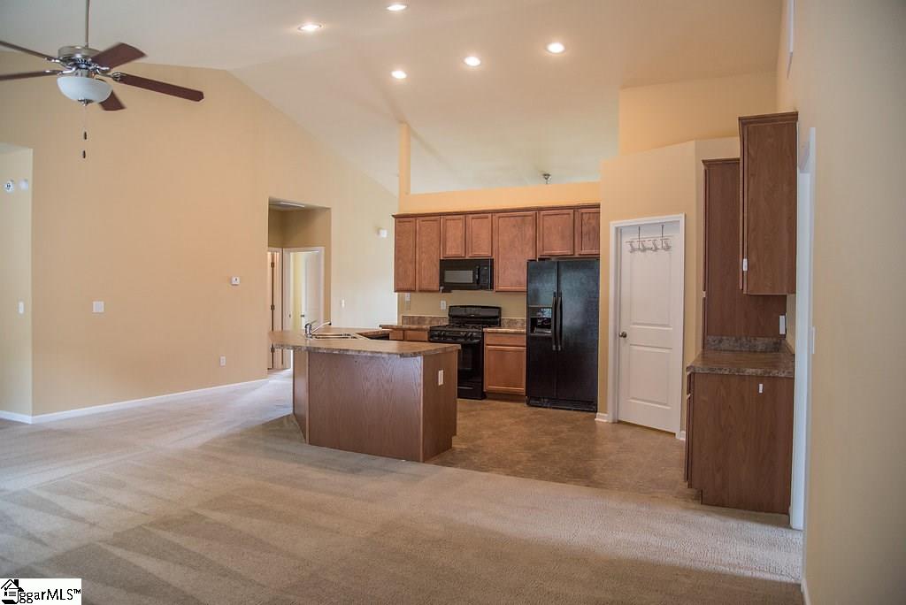 112 Bascom Court Greer, SC 29650 - Photo 17 of 26 Gallery Image 17