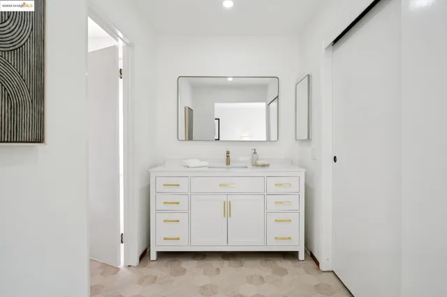 $1,395,000 | 5821 Cold Water Drive, Castro Valley, CA 94552