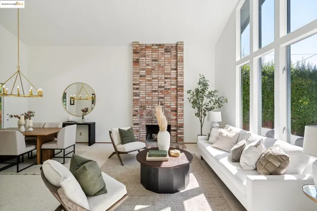 $1,395,000 | 5821 Cold Water Drive, Castro Valley, CA 94552