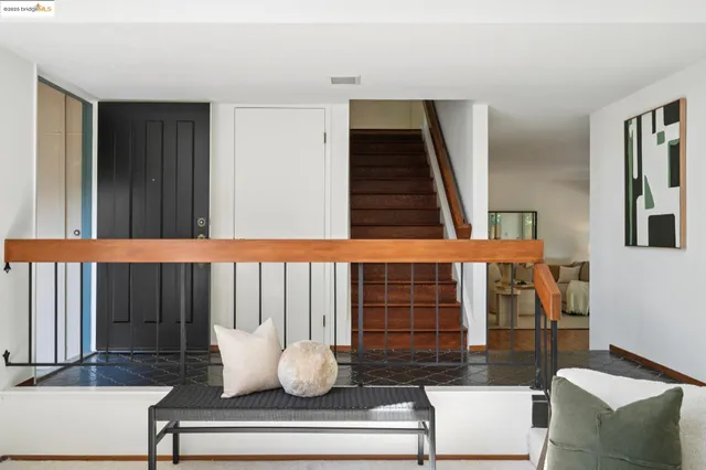 $1,395,000 | 5821 Cold Water Drive, Castro Valley, CA 94552