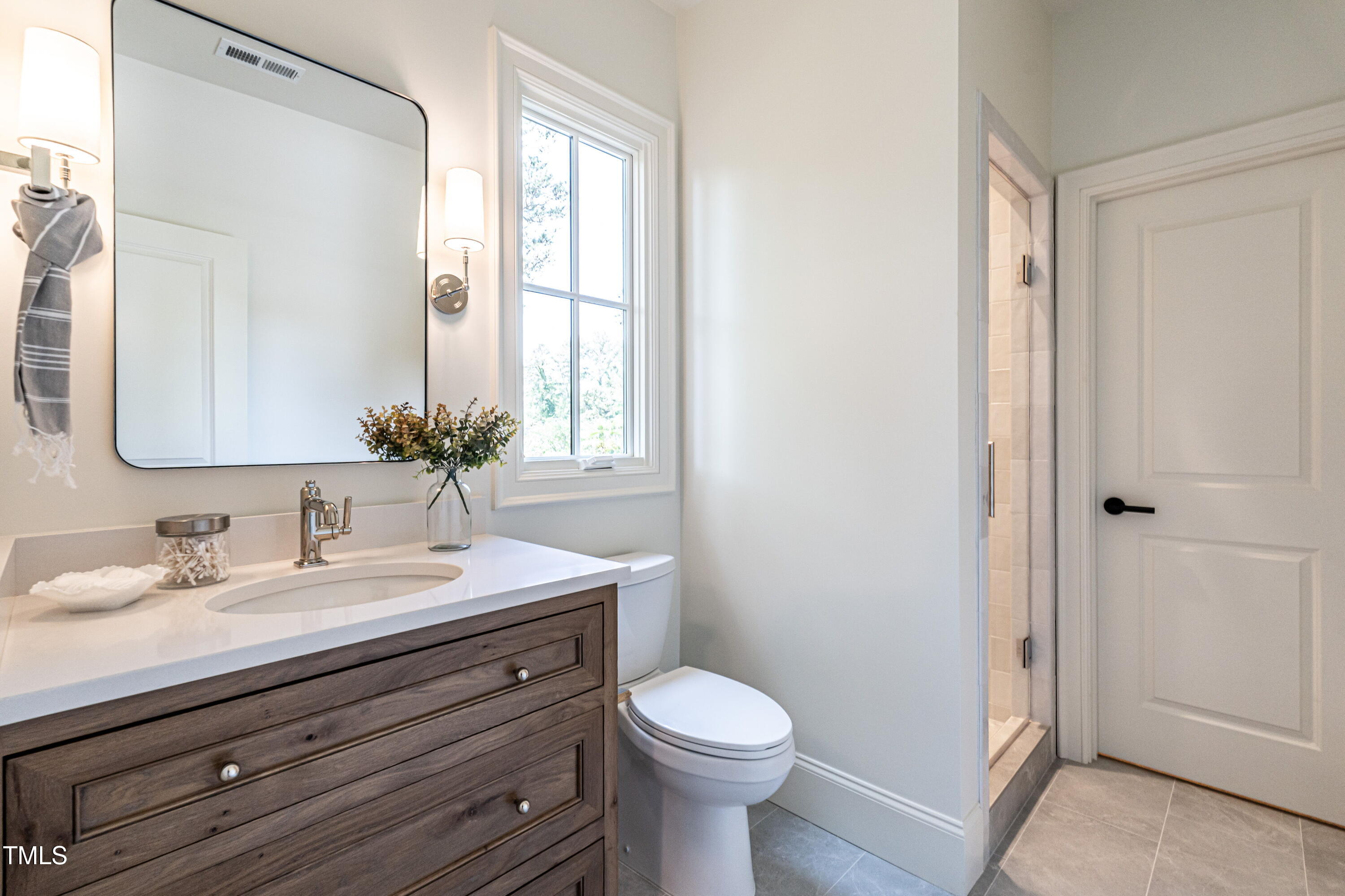1222 Duplin Road Raleigh, NC 27607 - Photo 21 of 39 Secondary Bathroom