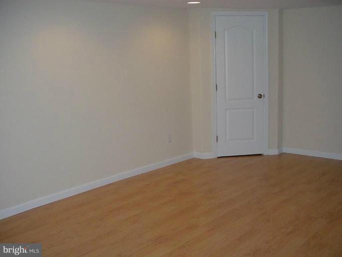 6814 Barnett Road Baltimore, MD 21239 - Photo 13 of 20 Family Room #3