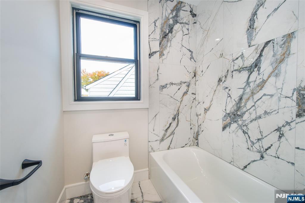 700 Ramapo Road Teaneck, NJ 07666 - Photo 27 of 41