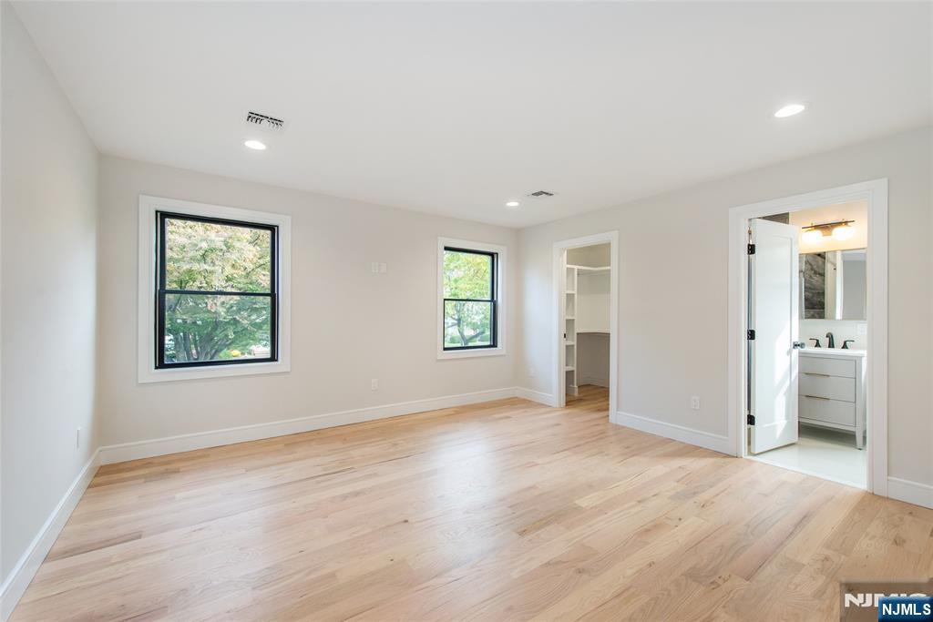 700 Ramapo Road Teaneck, NJ 07666 - Photo 31 of 41