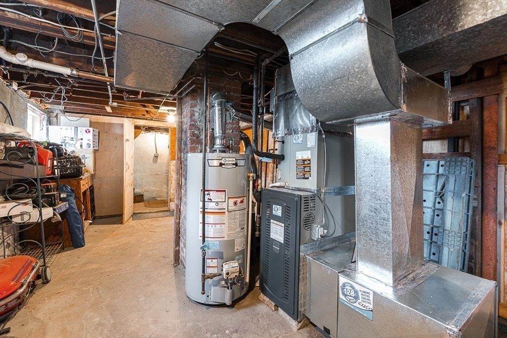 70-72 Windsor Road Medford, MA 02155 - Photo 28 of 36