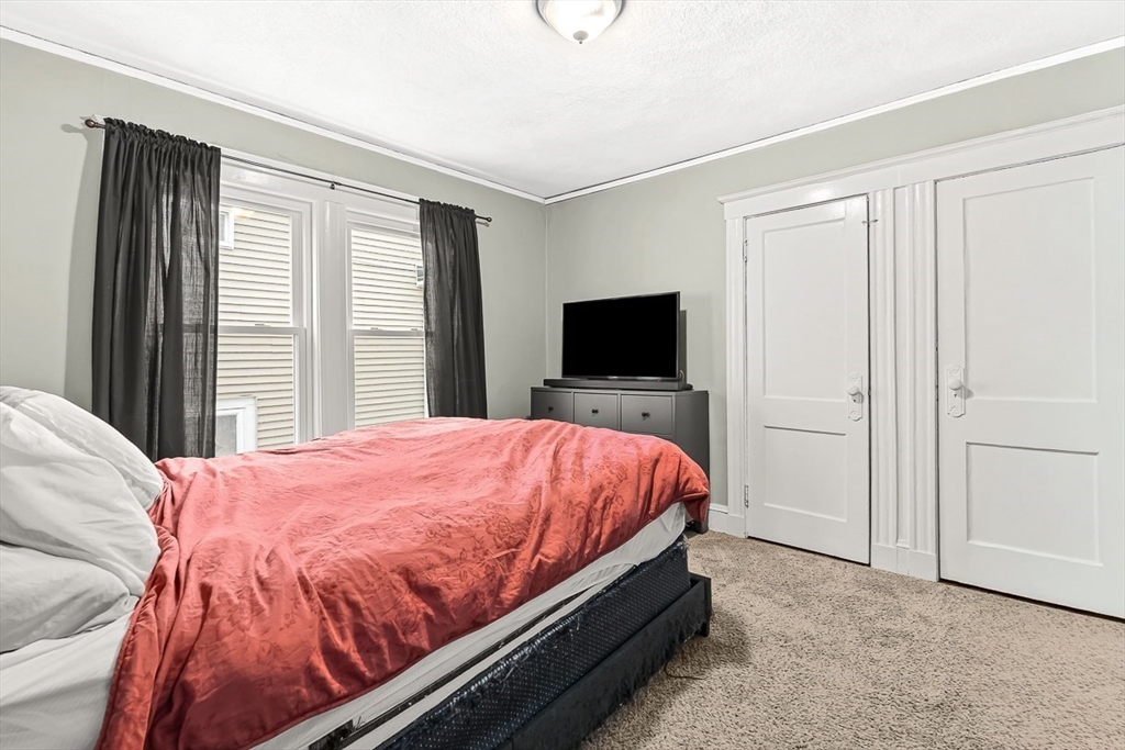 70-72 Windsor Road Medford, MA 02155 - Photo 8 of 36