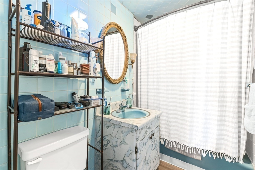 70-72 Windsor Road Medford, MA 02155 - Photo 9 of 36