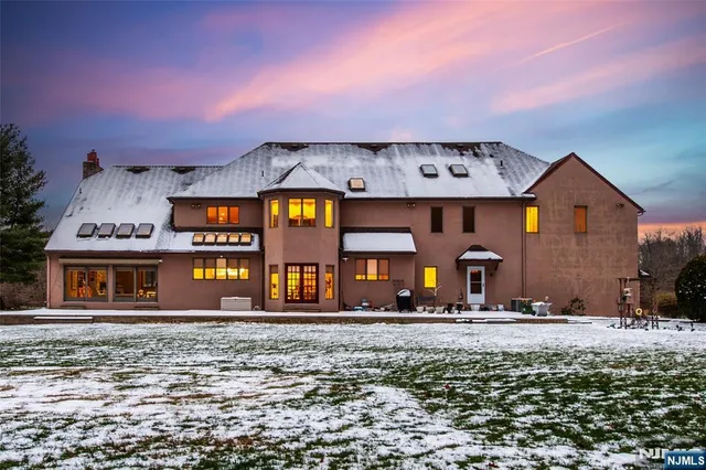 $1,125,000 | 10 Sunny Lane, Andover, NJ 07821