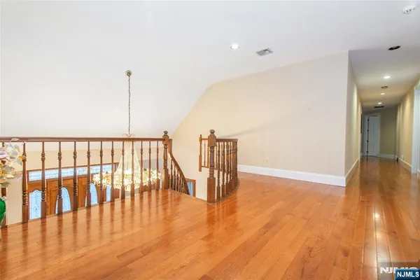 $1,125,000 | 10 Sunny Lane, Andover, NJ 07821