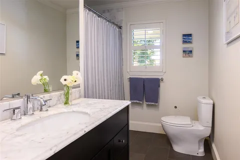 $1,749,000 | 5839 Meadow Crest Drive, Dallas, TX 75230