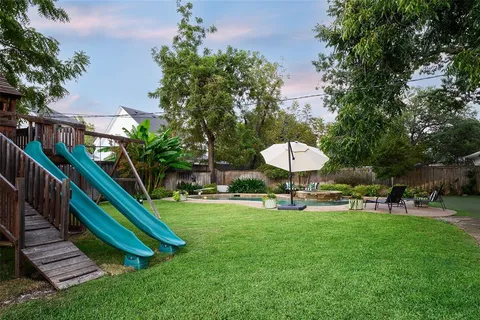 $1,749,000 | 5839 Meadow Crest Drive, Dallas, TX 75230