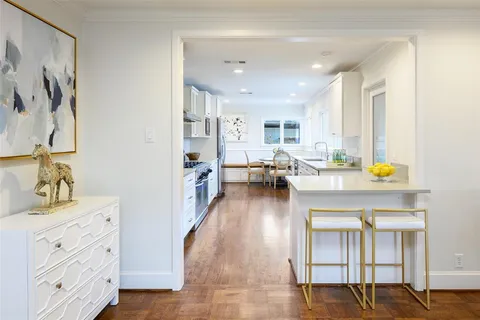 $1,749,000 | 5839 Meadow Crest Drive, Dallas, TX 75230