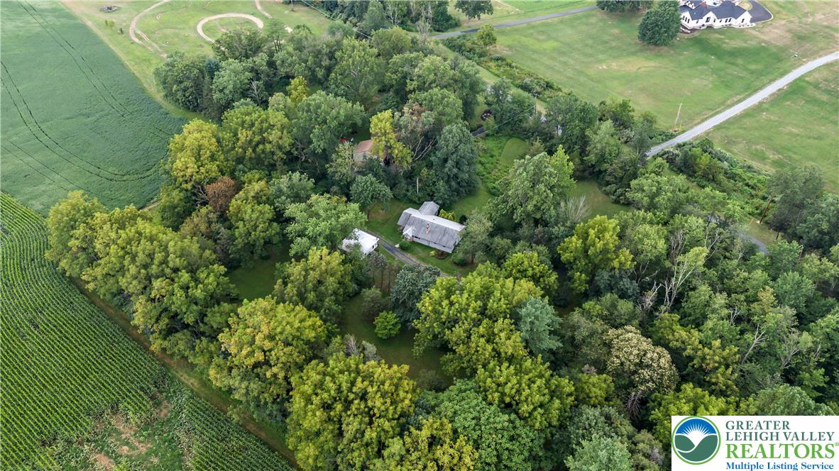 7509 Borman Road New Tripoli, PA 18066 - Photo 2 of 41