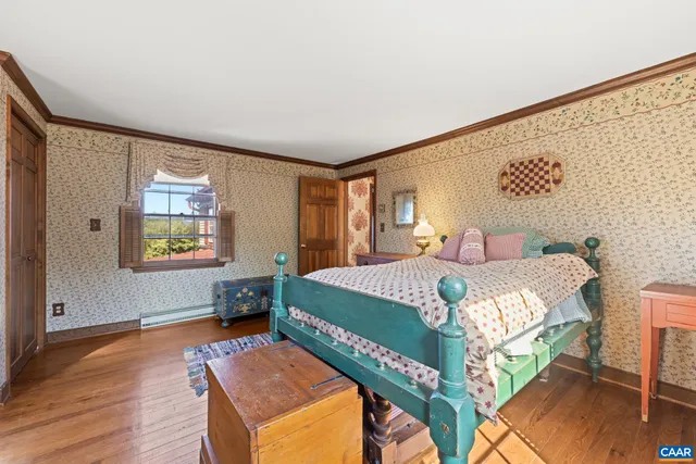 a house view with a outdoor space