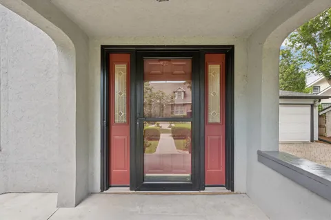 $899,000 | 565 Ryan Place, Lake Forest, IL 60045