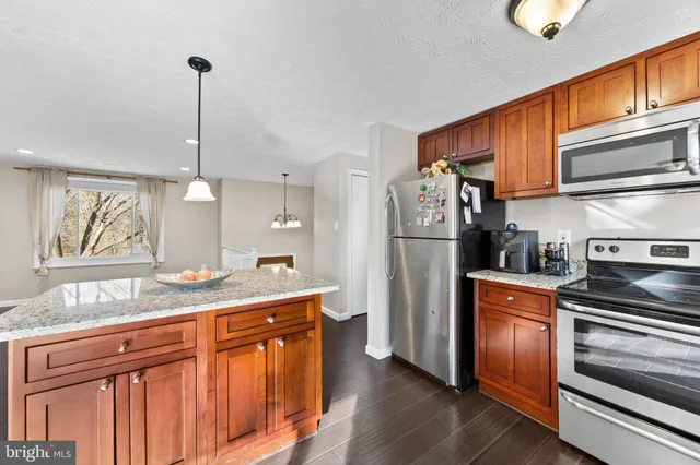 $460,000 | 8600 Temple Hill Road, Clinton, MD 20735