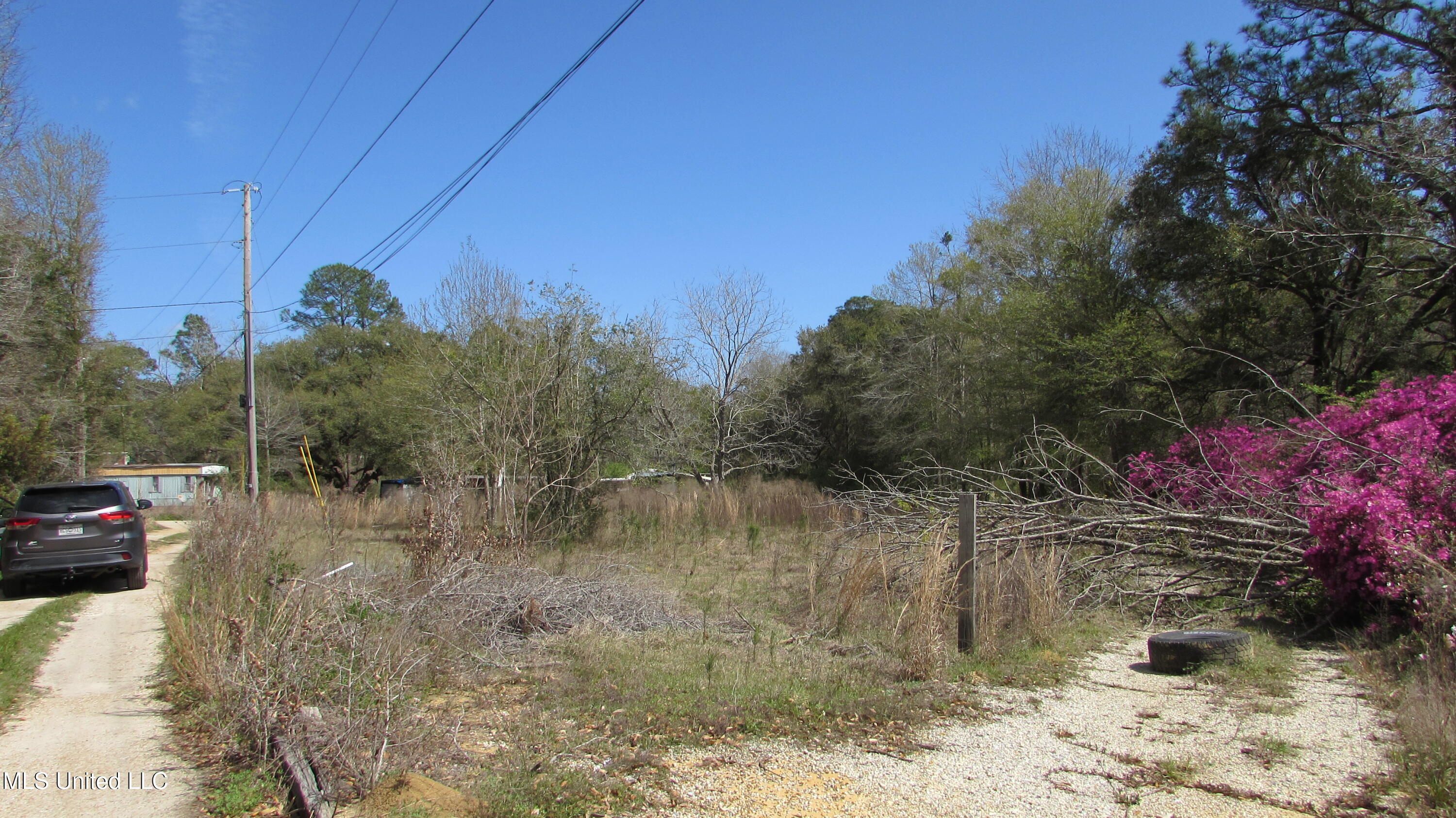 10086 Hutter Road Gulfport, MS 39503 - Photo 4 of 5 IMG_0526