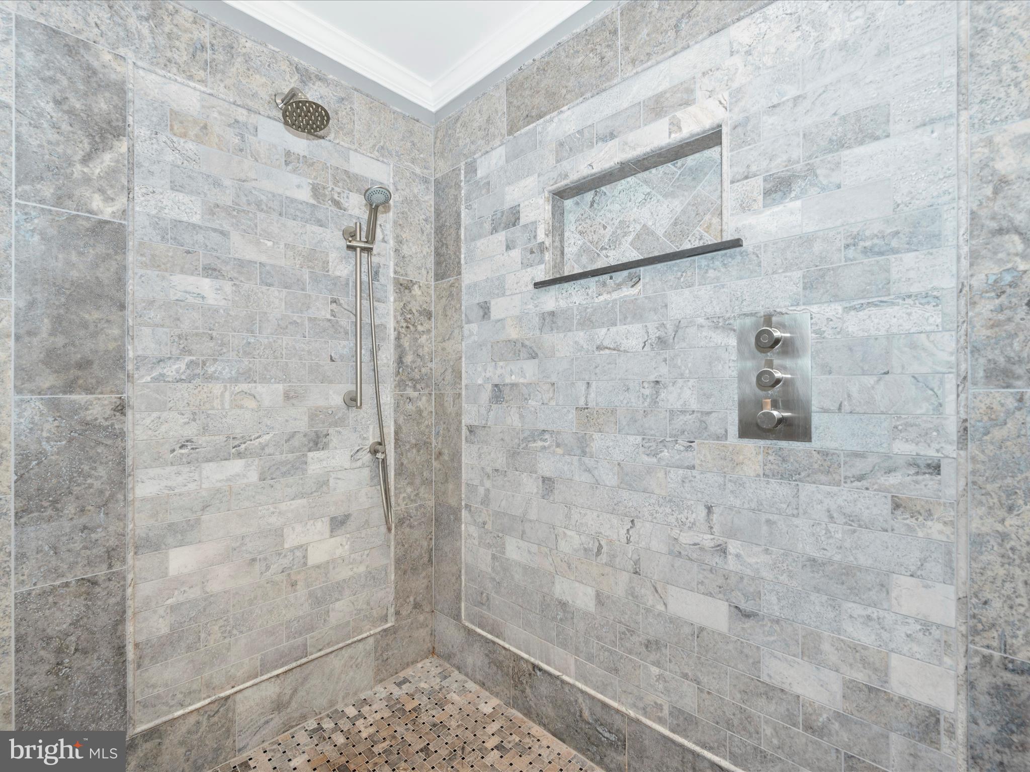 11225 Country Club Road New Market, MD 21774 - Photo 25 of 46 Primary Bathroom