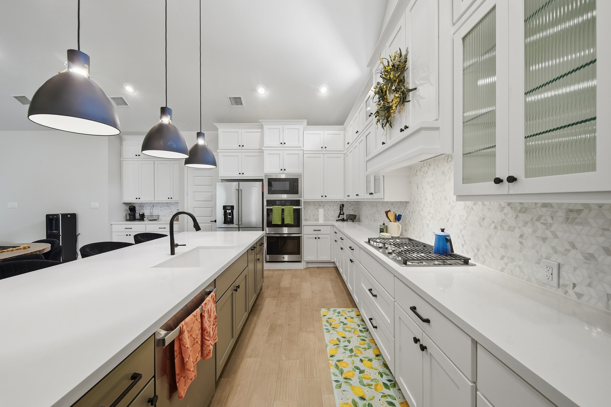 218 Wooded Rill Court Conroe, TX 77318 - Photo 20 of 50 Chefs Kitchen w Double Oven