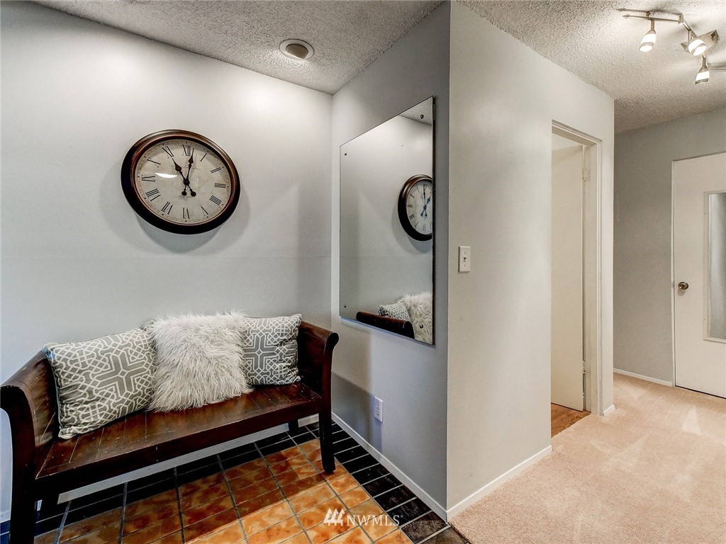 1425 South Puget Drive, Unit B3 Renton, WA 98055 - Photo 8 of 16