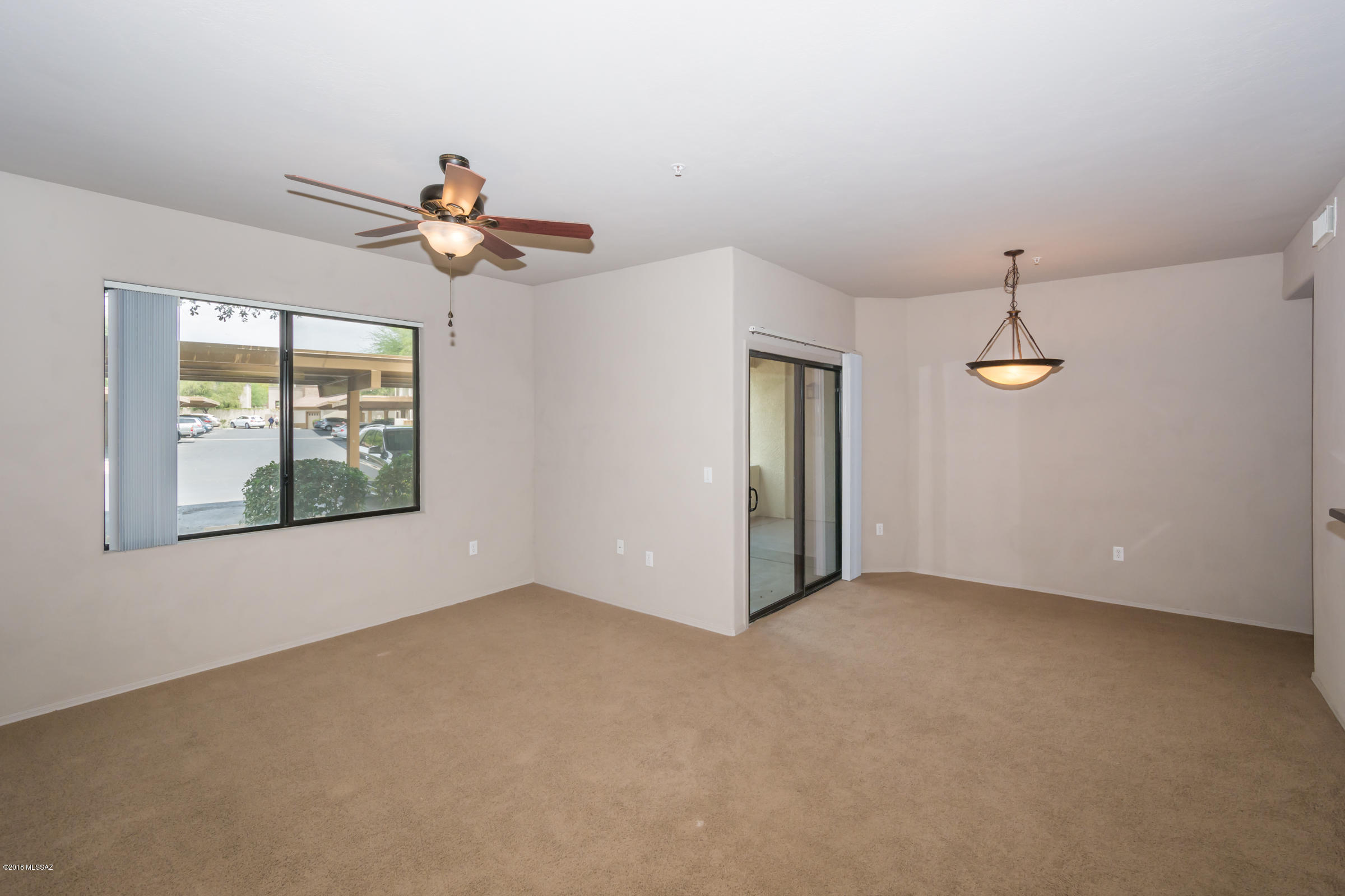 2550 East River Road, Unit 20106 Tucson, AZ 85718 - Photo 4 of 35