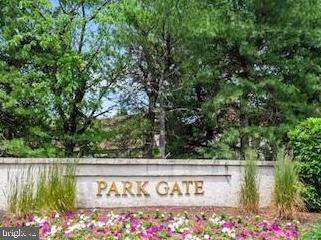 29 Gate House Lane Edison, NJ 08820 - Photo 2 of 35 a view of a street sign