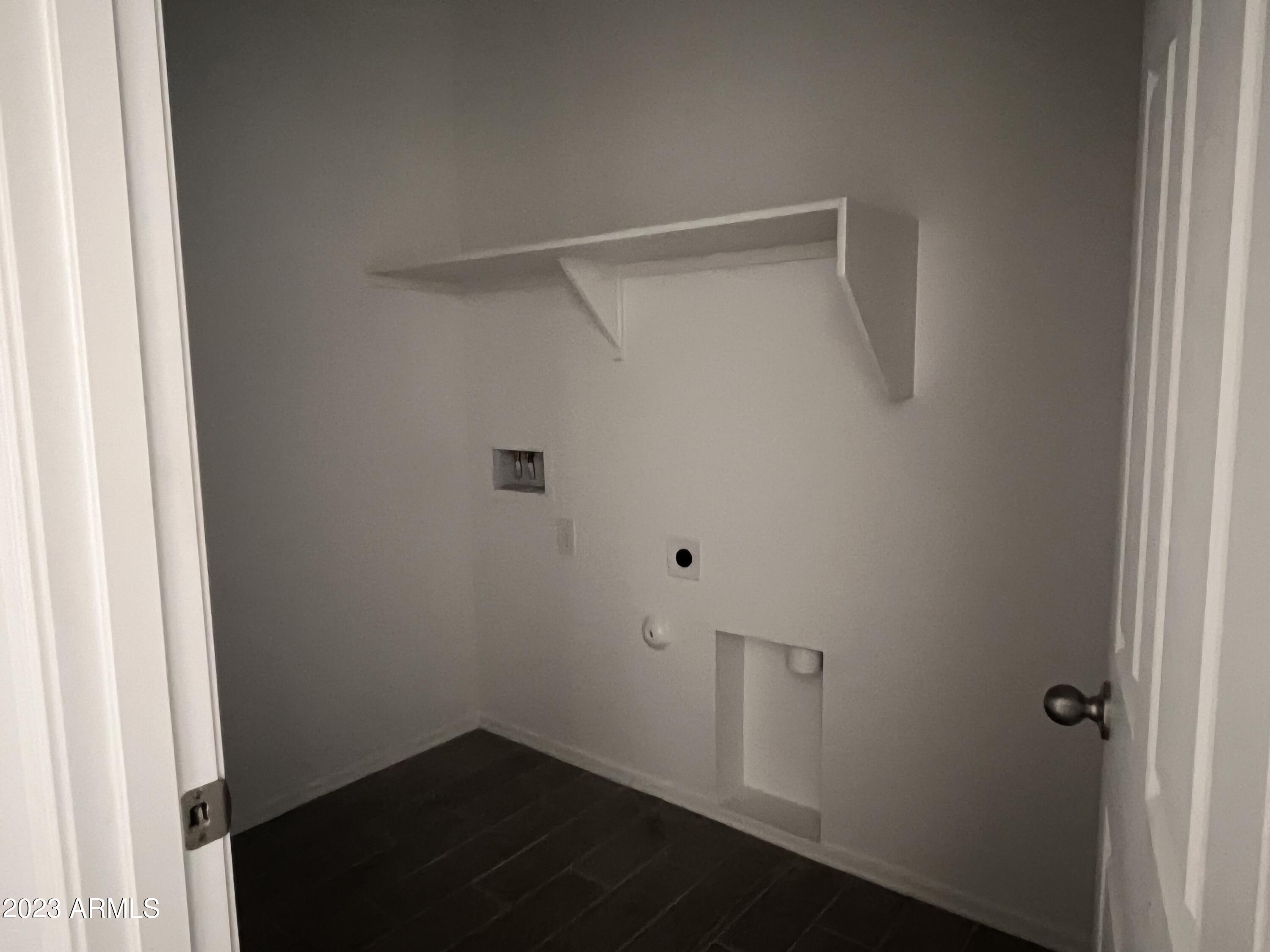 47874 West Moeller Road Maricopa, AZ 85139 - Photo 19 of 28 016 Laundry