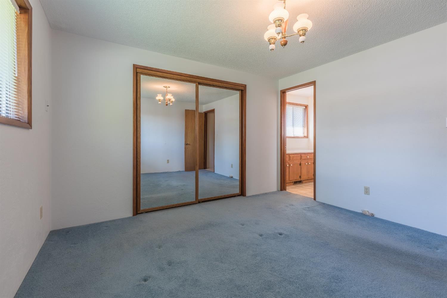 40 Donna Way Central Point, OR 97502 - Photo 10 of 32 Additional Photo