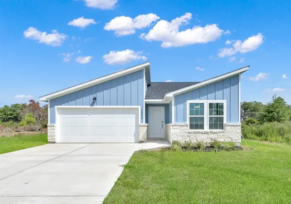 $2,000 | 1053 Road 5740 Cleveland Tx 77327, Cleveland, TX 77327