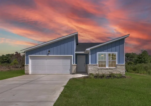 $2,000 | 1053 Road 5740 Cleveland Tx 77327, Cleveland, TX 77327