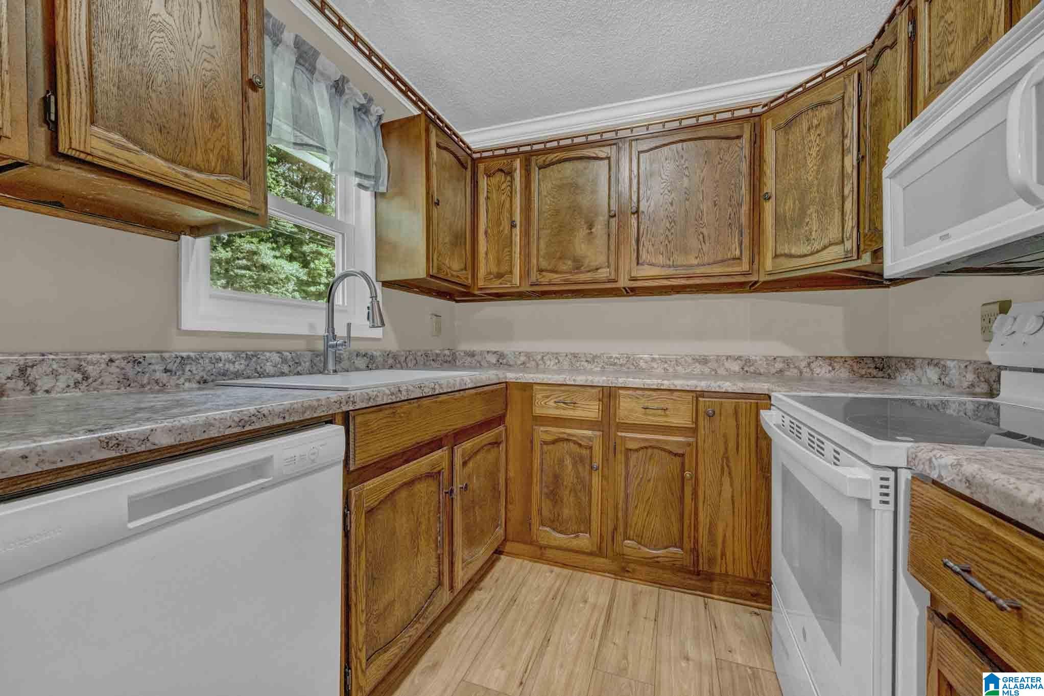 3287 Warrior Jasper Road Warrior, AL 35180 - Photo 7 of 26
