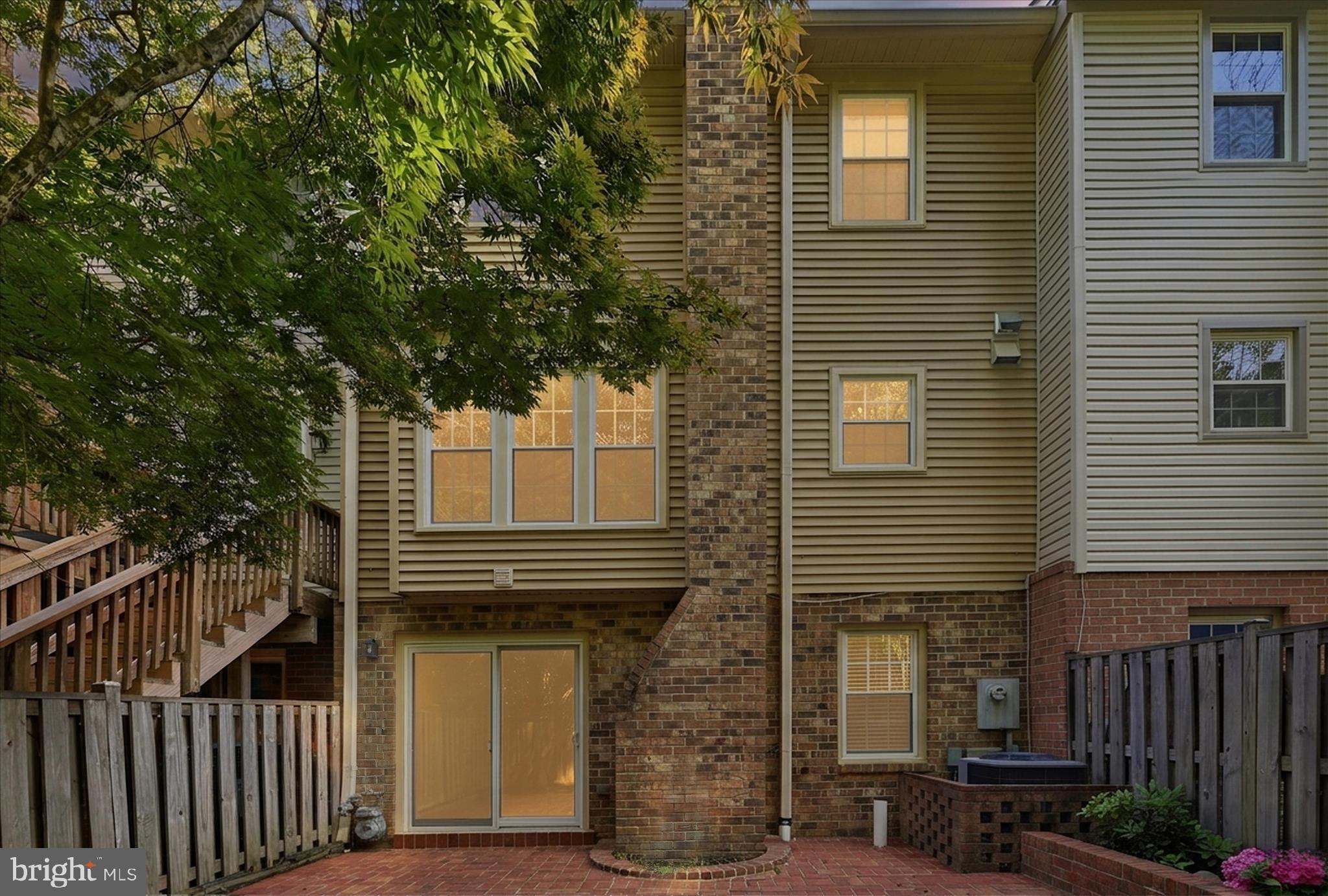 7716 Shootingstar Drive Springfield, VA 22152 - Photo 30 of 35 Twilight