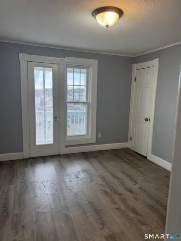 $1,350 | 274 Orange Street, Waterbury, CT 06704