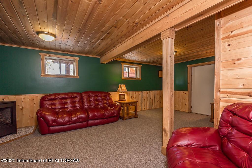 37258 Yaak River Road Troy, MT 59935 - Photo 23 of 74 23